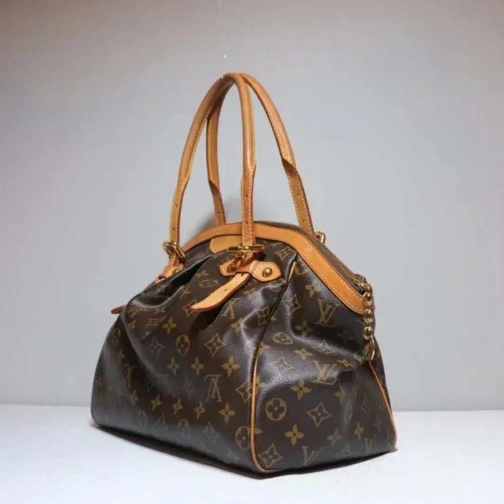 Louis Vuitton Monogram Canvas GM Tivoli Handbag
